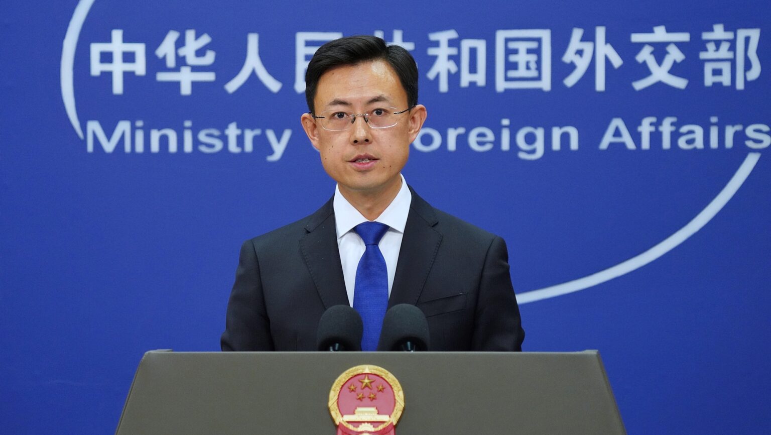 China reafirma su respeto a soberanía de Panamá y niega interferencias en control del Canal