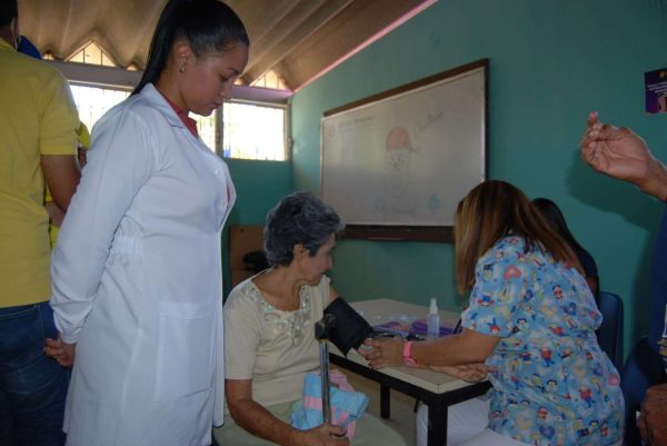 300 adultos mayores recibieron atención médica integral y medicamentos en Cumaná (+ Detalles)
