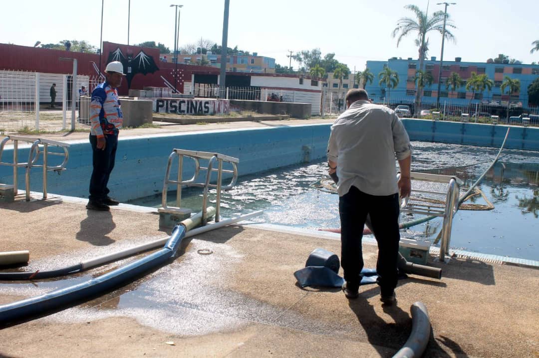 En Carabobo inician rehabilitación del Complejo de Piscinas La Isabelica (+ Fotos)