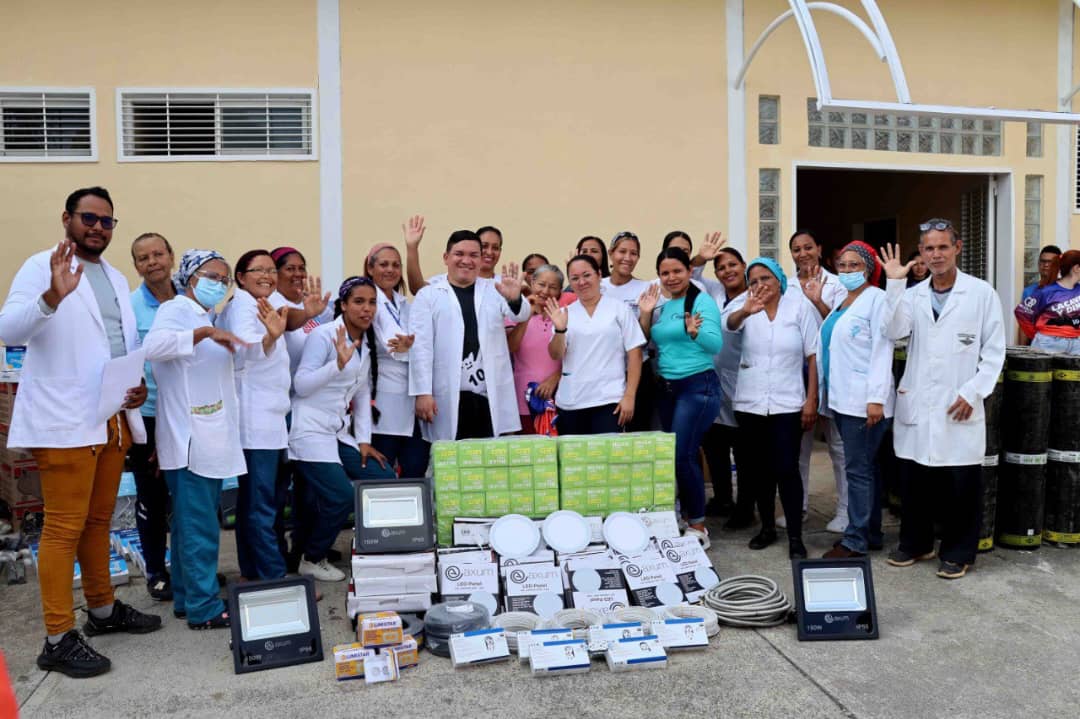 Inician rehabilitación del CRI, Ambulatorio y CDI Los Naranjos en la parroquia Negro Primero de Valencia (+ Fotos)