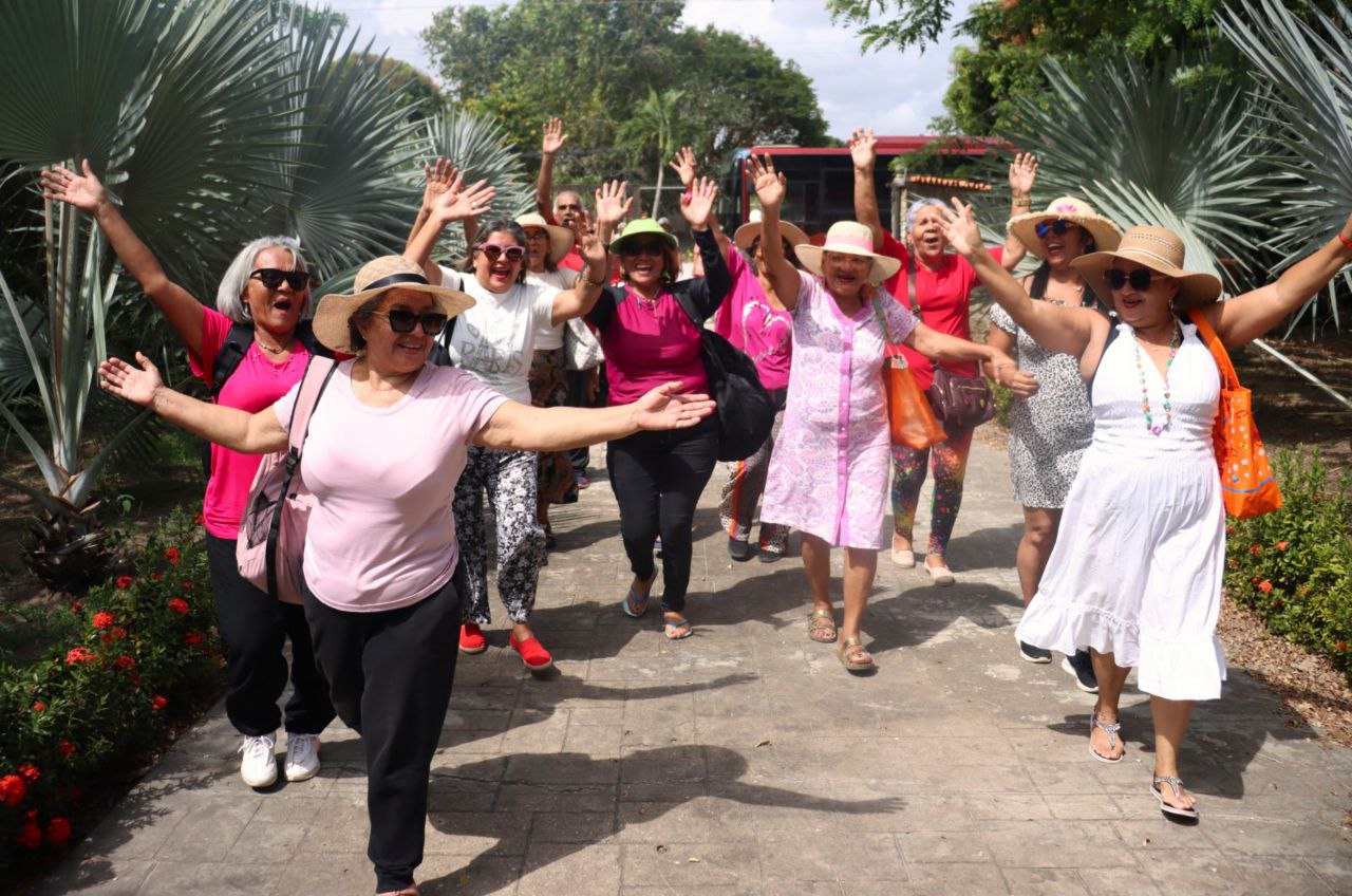 Más de 50 abuelos de Maturín disfrutaron jornada de Turismo Social (+ Fotos)