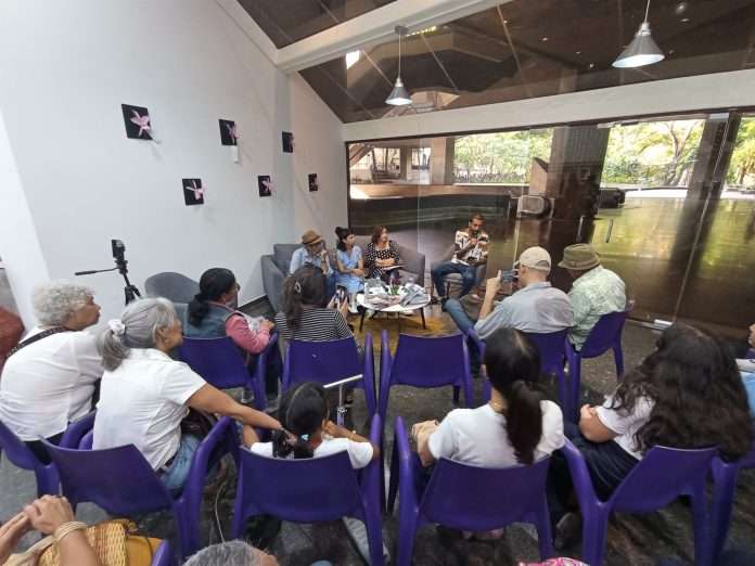 Presentarán poemario «Detrás de los Cristales» en la Librería del Sur del Teatro Teresa Carreño
