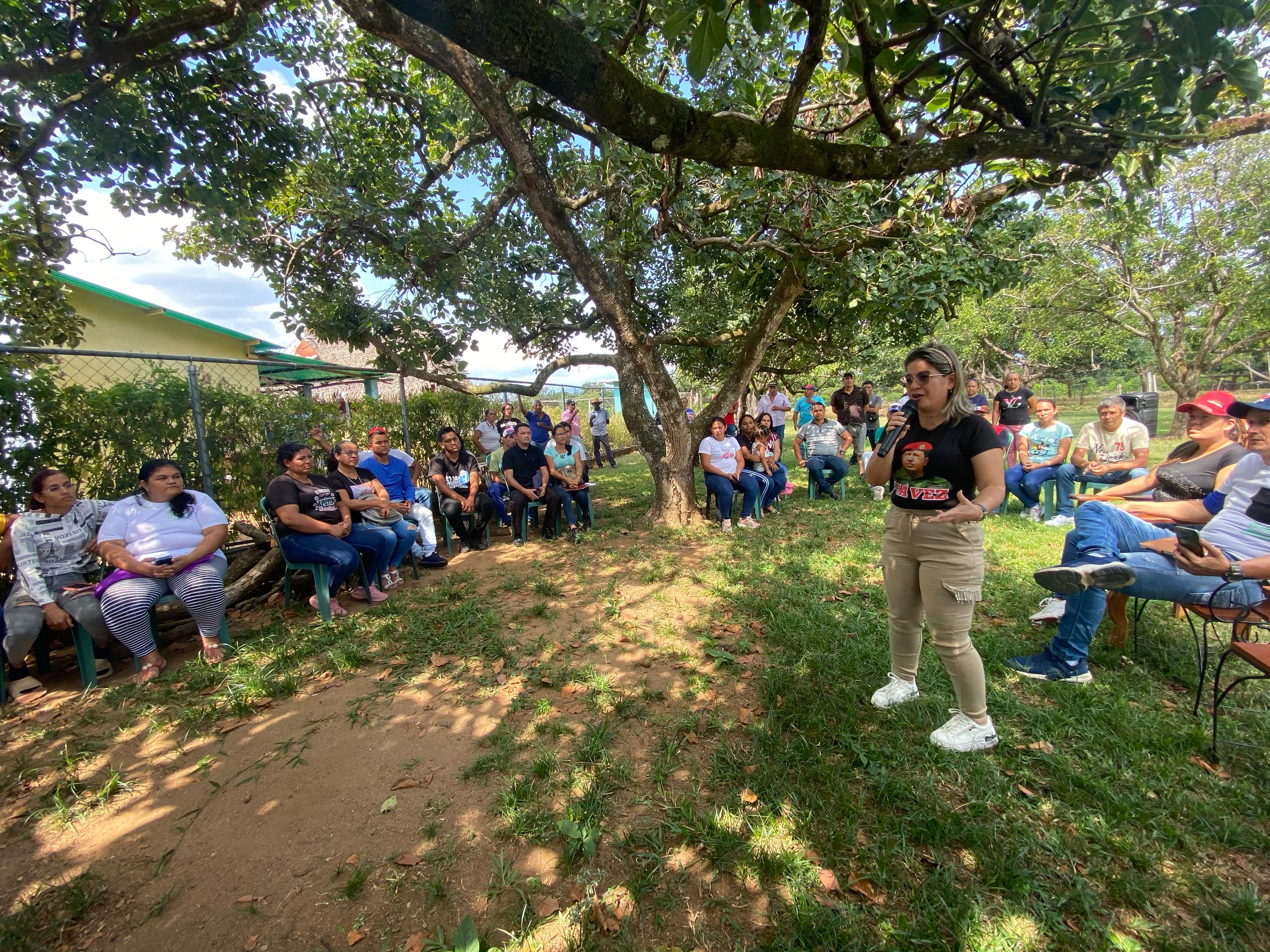 Asamblea de Gobierno Comunal, en la comuna agraria Cacique Curay La Barinesa (+ Fotos)