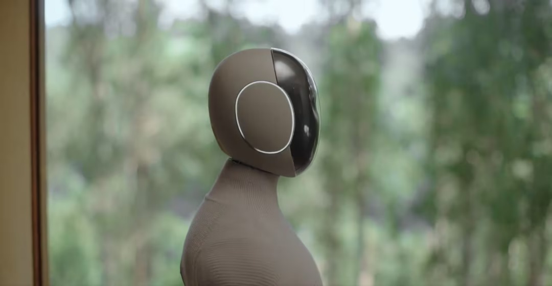 Presentan NEO Gamma: un robot humanoide diseñado para tareas del hogar (+ Detalles)