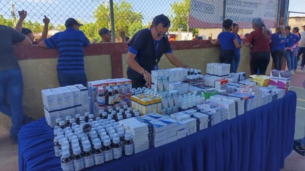 Entregan más de 2 mil medicamentos durante jornada de atención social en Maracaibo, beneficiando a más de mil 200 familias