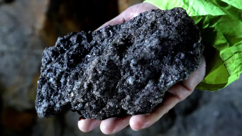 Qué minerales valiosos posee Ucrania y por qué despiertan el interés de Trump