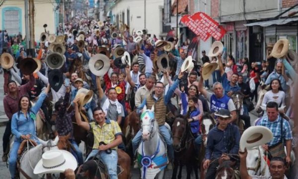 Gran Cabalgata de la Feria Internacional del Sol en Mérida, reunirá a más de 2 mil caballistas (+ Detalles)