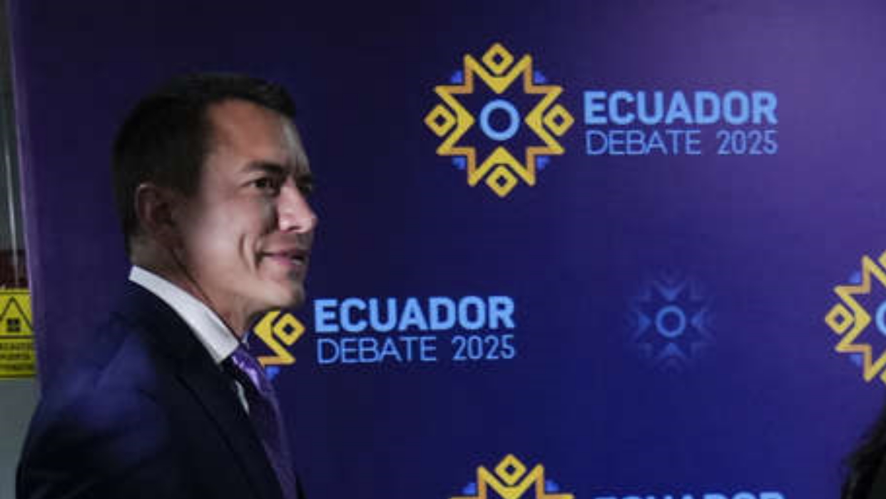 Noboa promete una asamblea constituyente en Ecuador si es reelegido