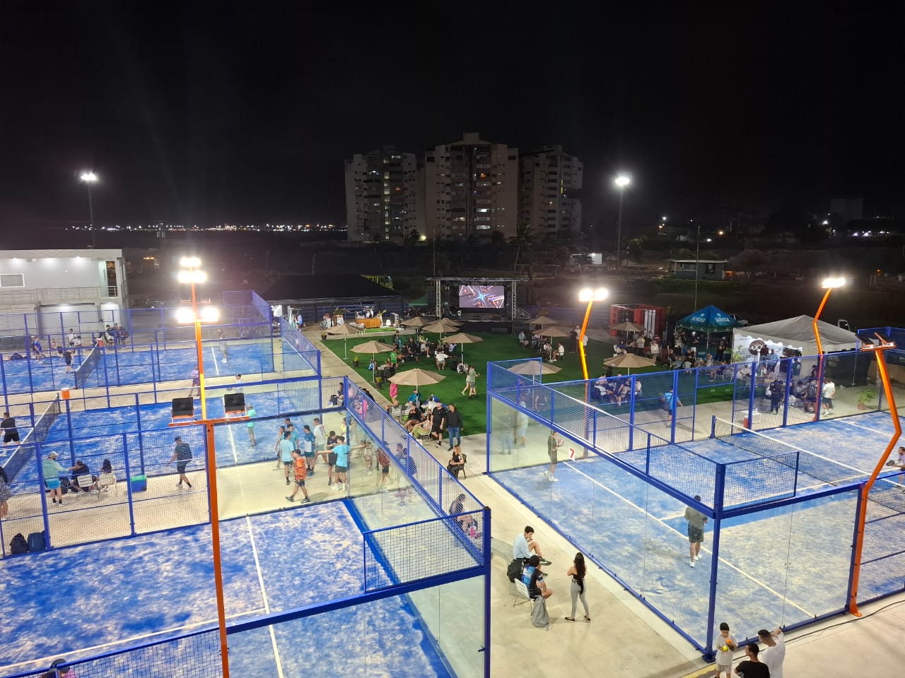 Más de 150 atletas se dieron cita en el “Gran Opening Waikiki Pádel Club» (+ Fotos)
