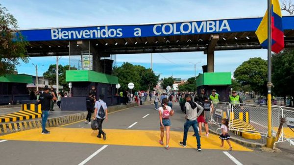 Ejecutivo Nacional propone crear una «gran zona económica binacional» con Colombia