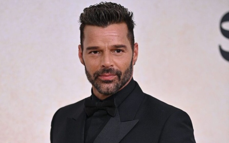 Ricky Martin lanza vinilos de ‘PAUSA y PLAY’ (+ Detalles)