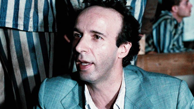 Roberto Benigni, director de La vida es bella: «Mis padres me dieron el regalo más grande de mi vida, la pobrëza»