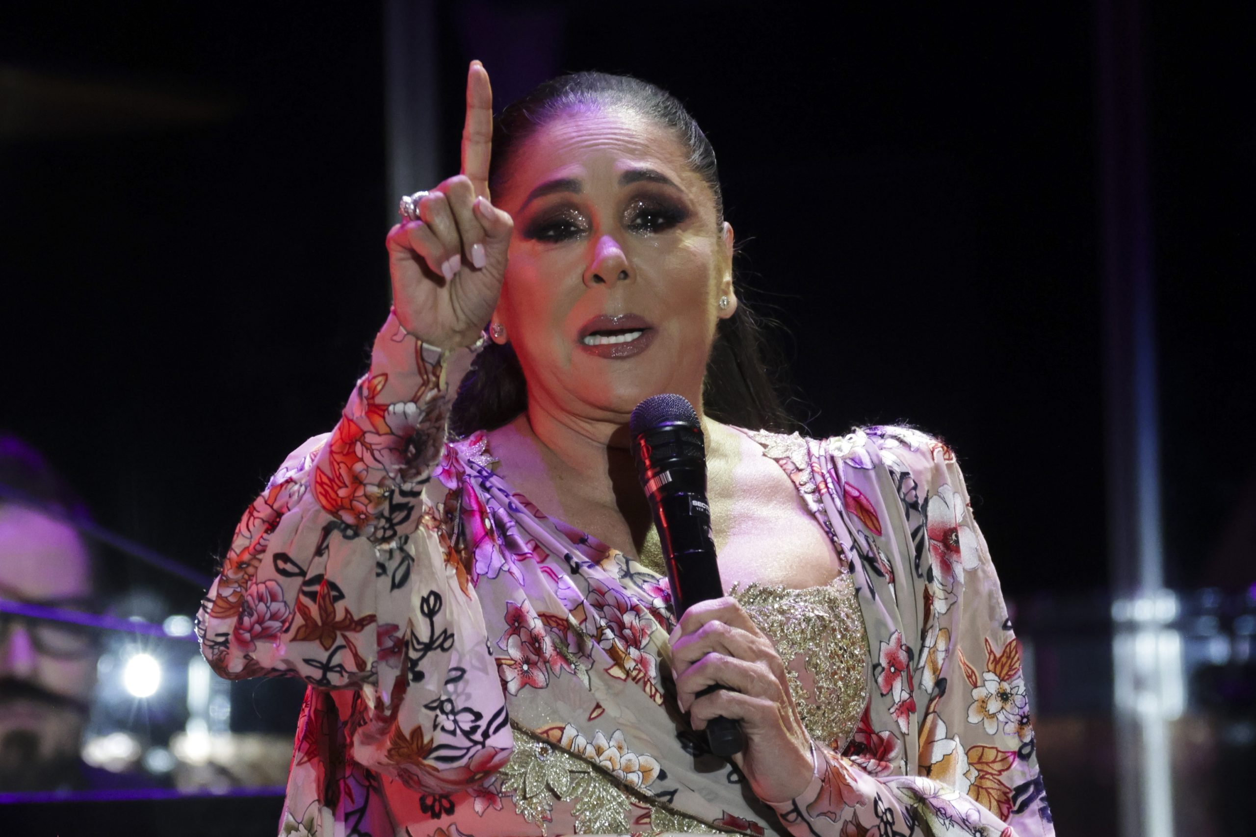 La cantante Isabel Pantoja se encuentra höspitalizada tras volver a presentar pröblemas de salud