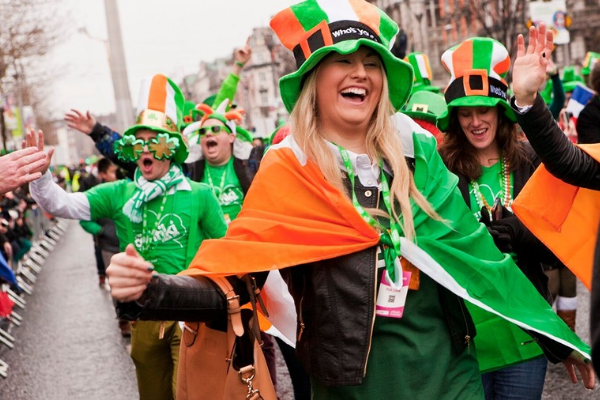 Cuál es el origen de la festividad de San Patricio y cómo se celebra en el mundo (+ Detalles)