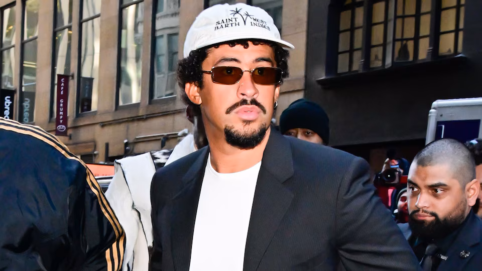 Bad Bunny sorprende a todos sus seguidores con nueva campaña para Calvin Klein