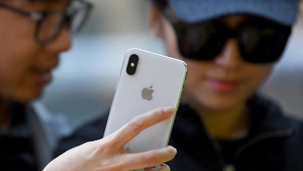 ¡Todos quieren un iPhone! La generación Z invierte el 60% de su sueldo en adquirir un iPhone así sea de segunda mano