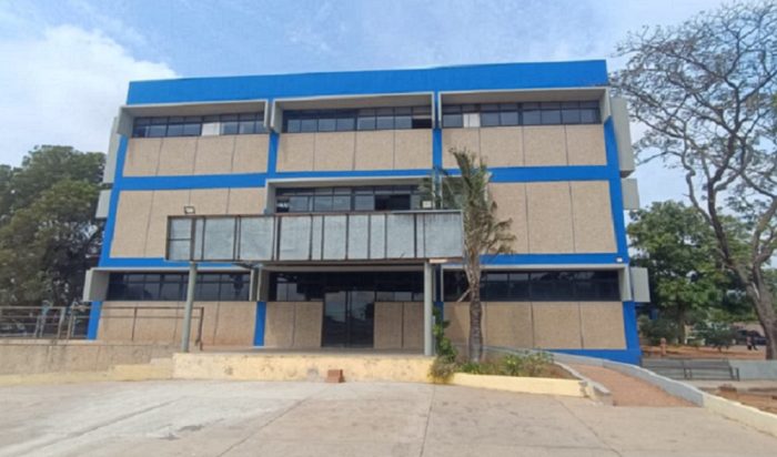 Gobernación del Zulia amplía trabajos de recuperación del ambulatorio El Silencio