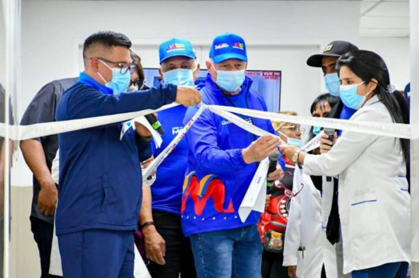 Rehabilitada la Unidad de Diálisis del Hospital Pérez Carreño para beneficio de paciëntes renales