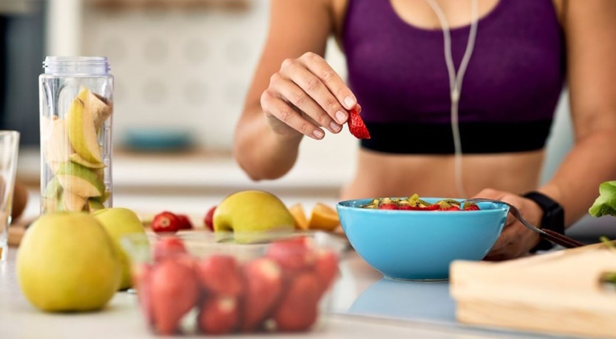 Agrega vitamina D, proteínas y colágeno a tus dietas para mantener una estructura ósea más saludable