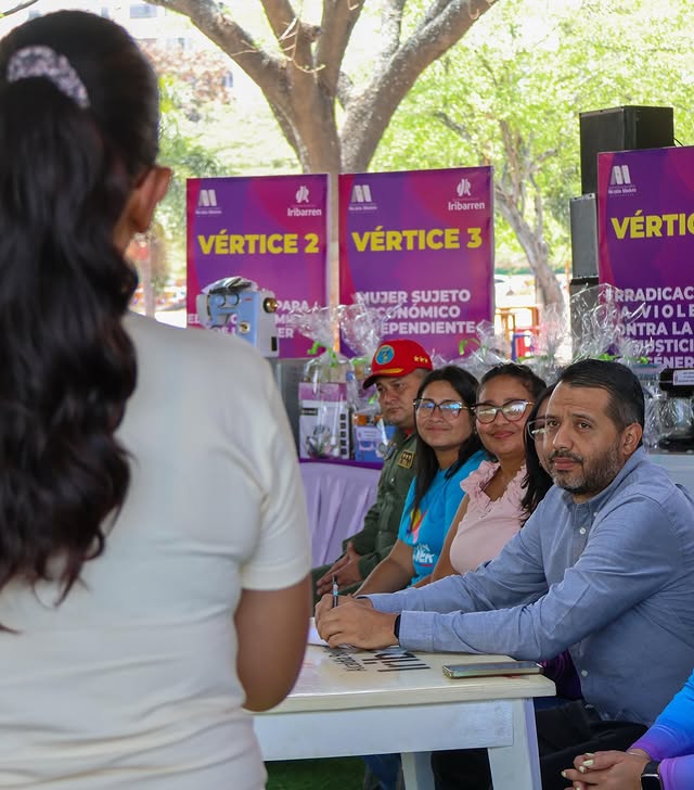 ¡Empoderamiento femenino! Entregan herramientas para emprendedoras en Iribarren (+ Fotos)