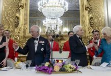 Carlos III y Camila celebran sus 20 años de matrimonio en una cena de gala en Italia
