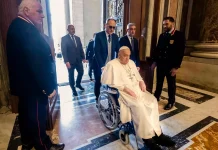 El Papa, aún convaleciente, visita por sorpresa la basílica de Santa María la Mayor (+ Detalles)