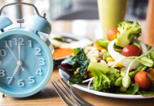 El ayuno supera la reducción de calorías, según un ensayo clínico