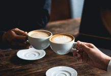 Las personas que toman café únicamente por la mañana tienen más esperanza de vida, según los expertos