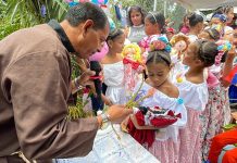 San Francisco de El Consejo celebra el tradicional Bautizo de las Muñecas de Trapo y las Piñatas de Tapara