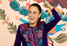 Claudia Sheinbaum festeja que México sobrevivió al anuncio de los aranceles de Donald Trump gracias al T-MEC