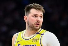 ¡Imparable! Doncic consigue igualar a una leyenda de Los Ángeles Lakers con sus registros anotadores