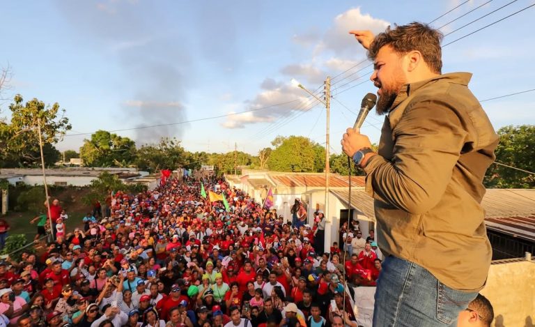 Multitud inunda El Tejero en inicio de campaña de Ernesto Luna en Monagas (+ Fotos)