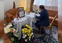 Embajador Jesus Salazar Velásquez asistió a la Nunciatura Apostólica de Moscú para firmar del libro de condolencias tras el fallecimiento del Papa Francisco (+ Foto)