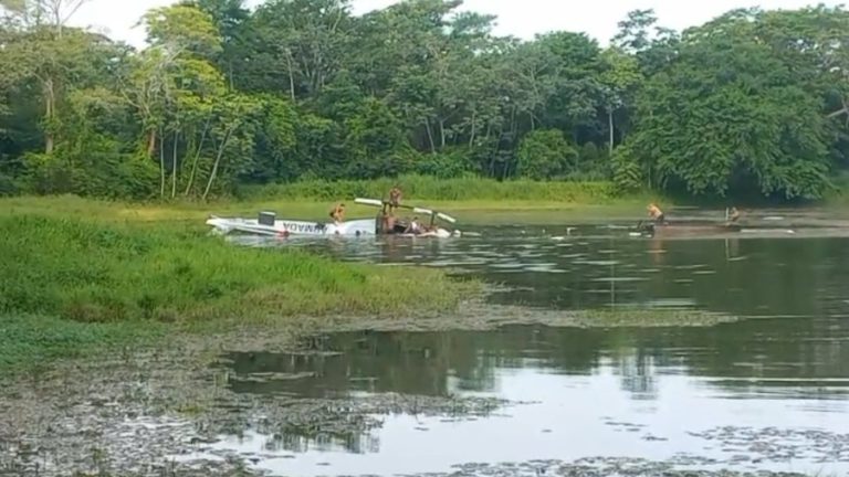 Un fällecïdø y tres hërīdös tras el despløme de un helicóptero de la Armada colombiana en el departamento de Bolívar