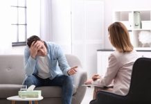 “Si es histérico, es histórico”: ¿Cómo debería reaccionar tu terapeuta si le cuentas que tuviste un sueño íntimo que lo involucraba?