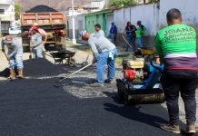 Destinan 200 toneladas de asfalto para mejorar vialidades comunales en Mariño