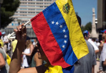 Los venezolanos son los extranjeros con más estudios superiores en España