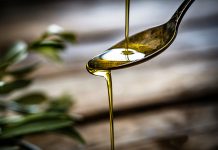 Deja de comprar aceite en el supermercado y prepáralo en casa 100% natural