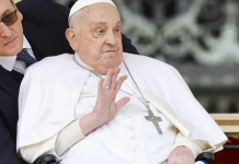 Papa Francisco recurre a sus cardenales para cumplir con las misas de Semana Santa