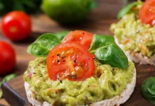 Lúcete con el mejor aderezo: prepara este guacamole celestial en apenas 5 sencillos pasos