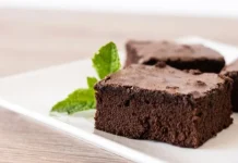 Brownie saludable: el aguacate es el ingrediente estrella que sustituye la grasa en este postre