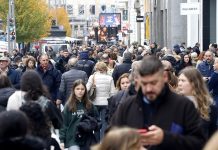 Crecimiento en la población de España en 2025 es impulsado en gran medida por colombianos, marroquíes y venezolanos