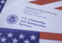 EE.UU. ofrece $1.000 a migräntes con TPS cancelado si se autodeportan usando una app