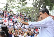 Jefe de Estado recibe Gran Marcha por la Familia y la Vida en el Palacio de Miraflores (+ Detalles)