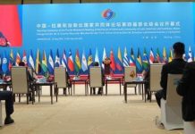 Petro propone nueva era de cooperación global en Cumbre China-CELAC