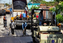 Gobernador Luis Marcano inspecciona los trabajos de rehabilitación vial en el sector 29 de marzo de Barcelona (+ Fotos)