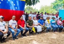 Alianza científico-campesina: Gobernador Luis Marcano entregó 900 sacos de semillas de maíz a pequeños agricultores del municipio Anaco (+ Fotos)