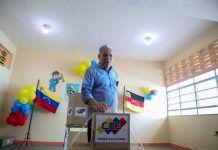 Elio Serrano vota en Miranda, enfatizando la convocatoria a la participación en estas elecciones