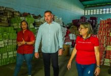Anzoátegui beneficiará alrededor de mil instituciones y 300 mil estudiantes con dotación de material educativo (+ Fotos)