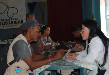 Programa «Mil Veces Juventud» atendió a 400 personas en la comunidad Vallecito de Cumaná